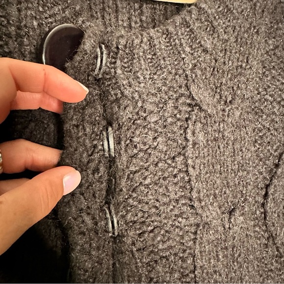 Cache | Black Short Sleeve Cardigan Sweater Size Small - Picture 6 of 9